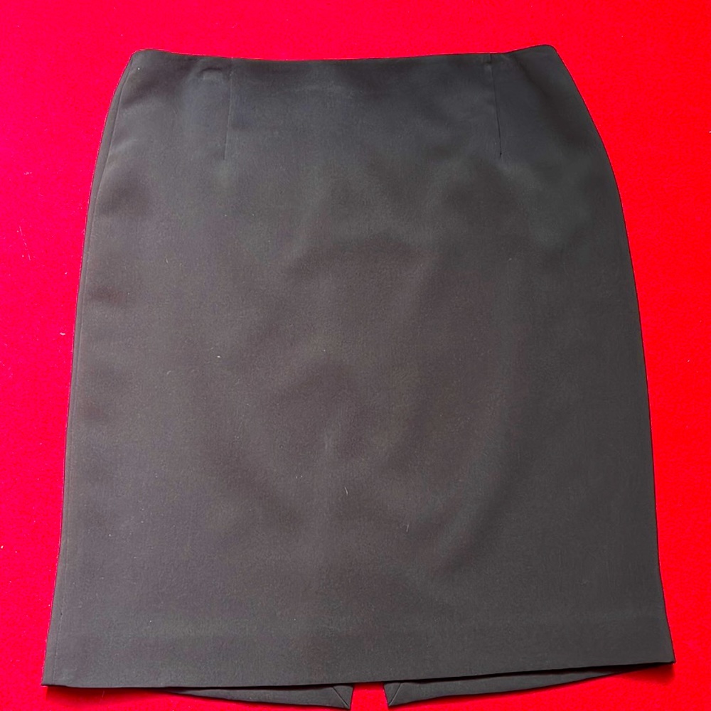 EUC Elie Tahari Black Pencil Skirt